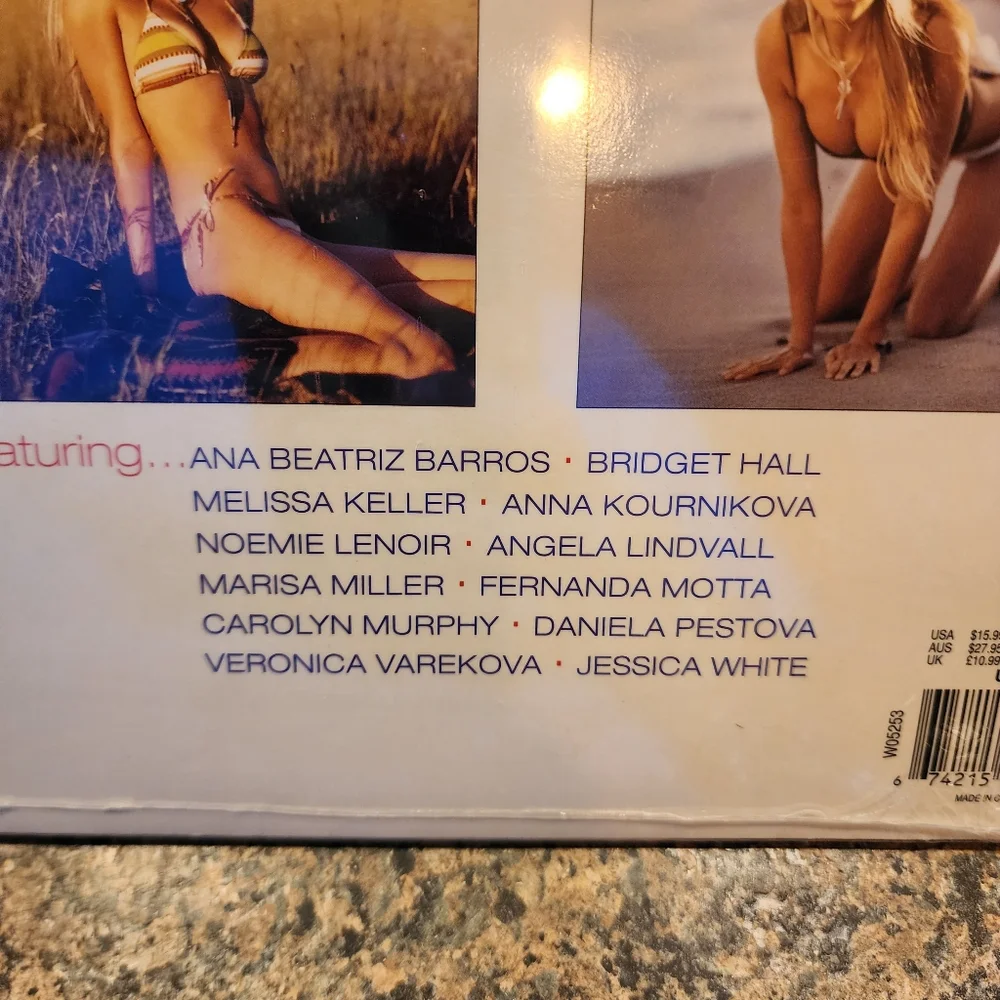 Sports Illustrated Swim vibrant 2005